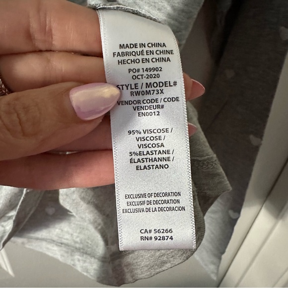 Splendid Embroidered ♡ Hearts Knit Long-Sleeve Top - Picture 5 of 7